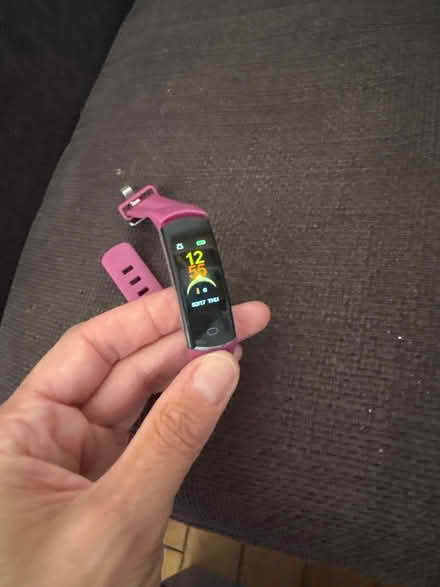 Photo of free Fitbit style watch (Townsend AL3) #2