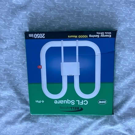 Photo of free fluorescent lamp (CFL) or LED bulb (St Luke’s EC1V) #1