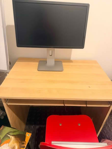 Photo of free Book shelf, children books, monito (BD47HX) #4