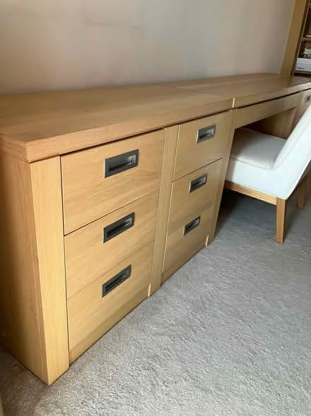 Photo of free Oak chest of drawers and desk unit (Temple Fortune NW11) #3