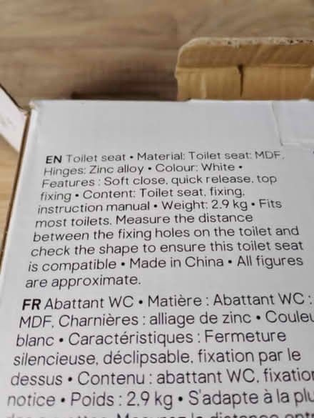 Photo of free New White Toilet seat in box (Spalding PE11) #4