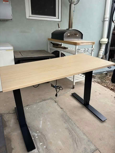 Photo of free desk (SW Denver (Alameda + Federal)) #2