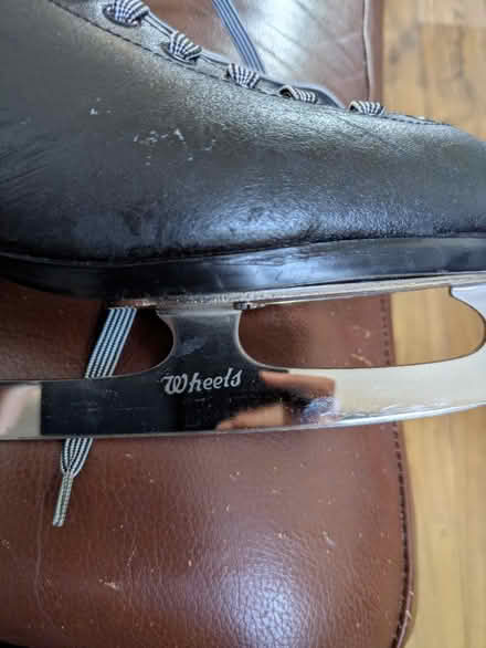 Photo of free Ice skates for adult man (E17 Wood Street / Walthamstow) #3