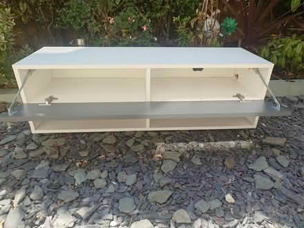 Photo of free TV Unit (Eton Wick, SL4) #2