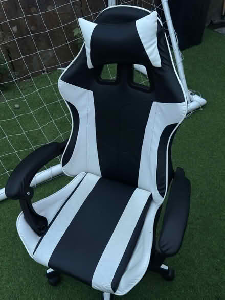 Photo of free Gaming Chair (1 loose arm) (The Haugh BL2) #1