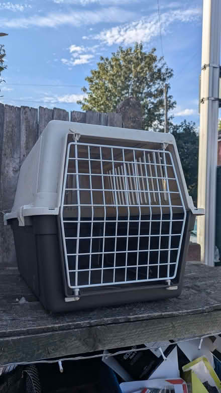 Photo of free Pet Carrier (Fishers Green SG1) #1