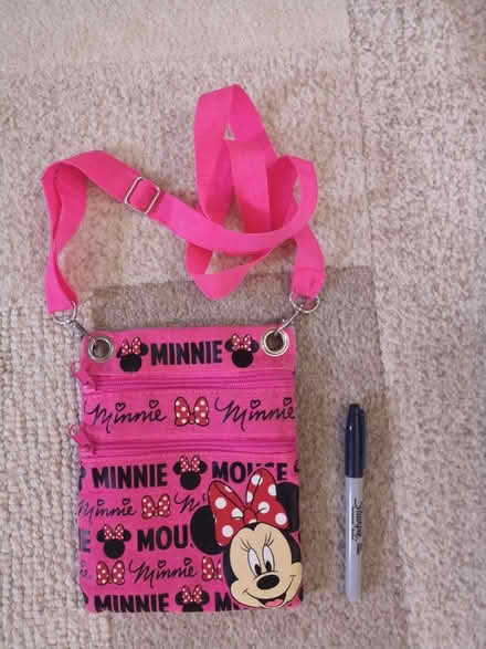 Photo of free Children's bag (Henley RG9) #1