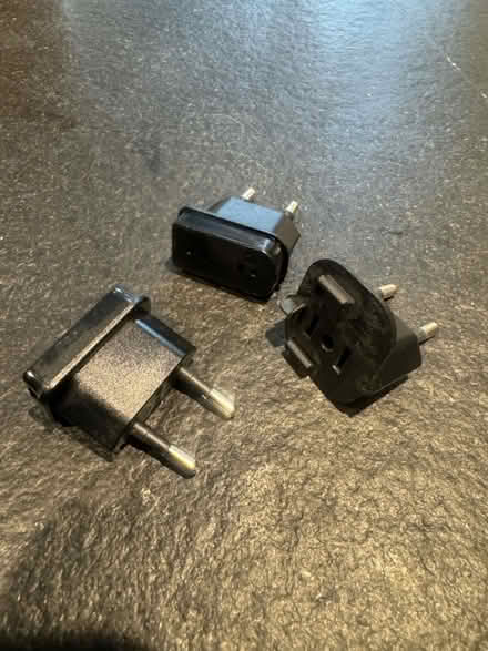 Photo of free 3 plug attachments (Elephant and castle SE11) #1