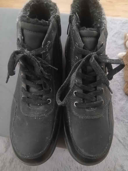Photo of free ladies boots (RG6 Lower Earley) #2