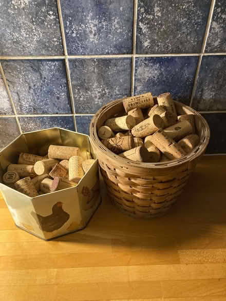 Photo of free A load of corks (Baldwins Hill RH19) #1