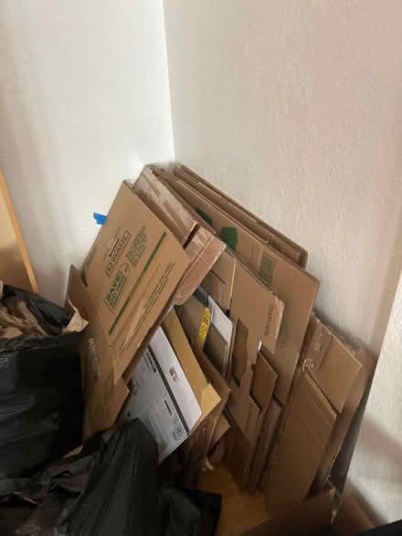 Photo of free Moving boxes (Glendale) #1