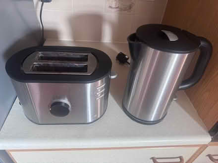 Photo of free Toaster & kettle (Winchester SO23) #1