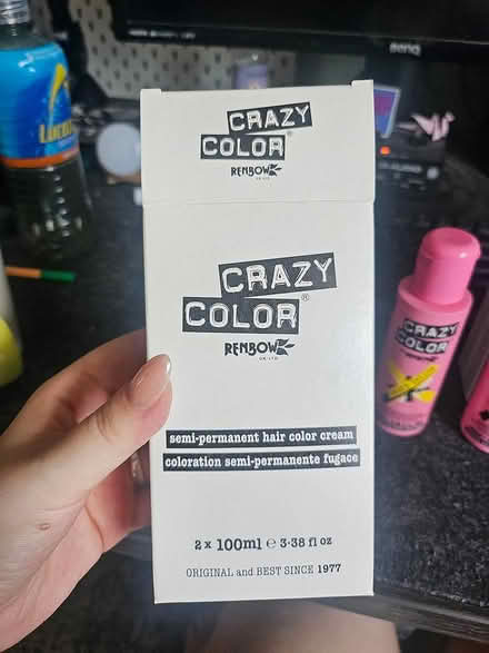 Photo of free Canary yellow semi-permanent (Gateshead (NE8)) #2