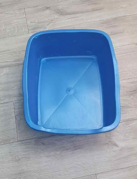 Photo of free Cat bed, litter tray, litter mat (Jersey Farm AL4) #2