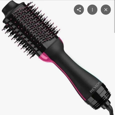 Photo of Blow dry brush (Mississauga Ontario Canada) #1