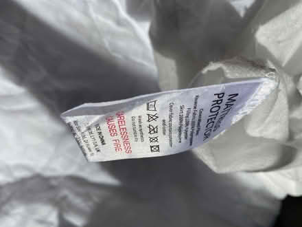 Photo of free KS Mattress protector & 2x pillow covers (Dore S17) #2