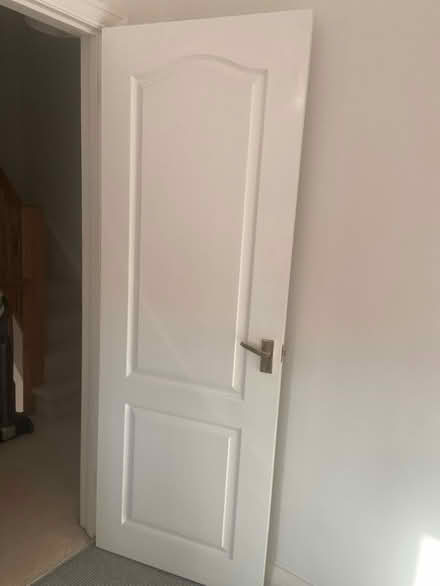 Photo of free 5 internal doors with handles (St Albans AL1) #1