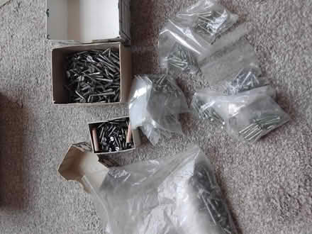 Photo of free J9b lot slotted steel screws (Milnsbridge HD3) #1