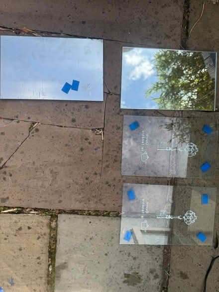 Photo of free 2 mirrors and 2 glass decorations (Whitehough SK23) #2