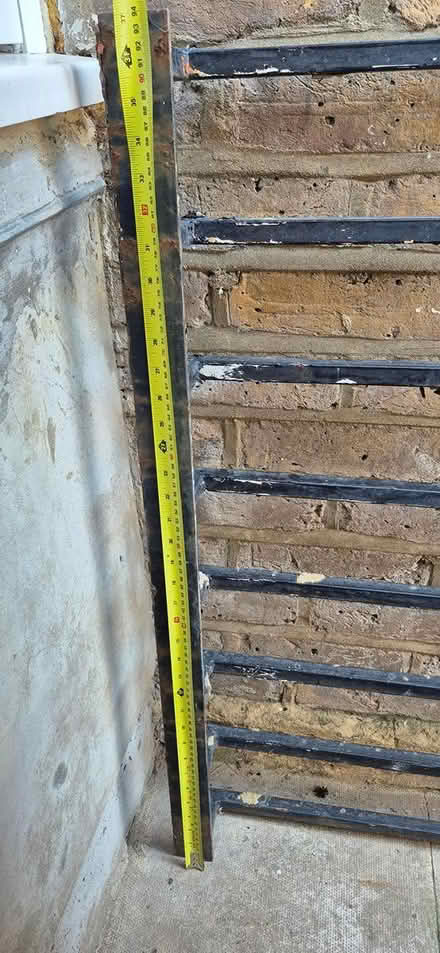 Photo of free Window grille (West Hampstead NW6) #4