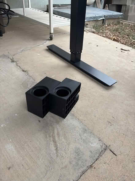 Photo of free desk (SW Denver (Alameda + Federal)) #3