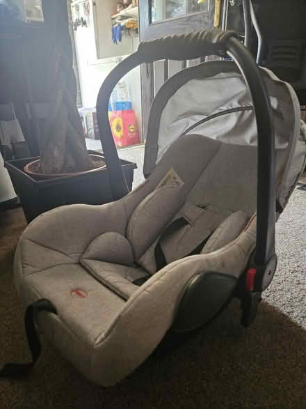 Photo of free Pram (Da1 2 dartford) #3