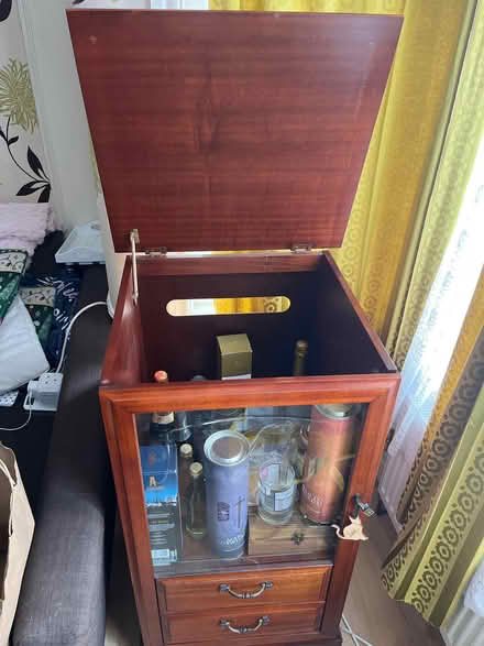 Photo of free Brown cabinet with draws (Chapeltown LS7) #4