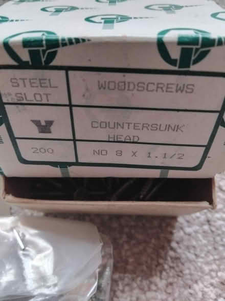 Photo of free J9b lot slotted steel screws (Milnsbridge HD3) #2
