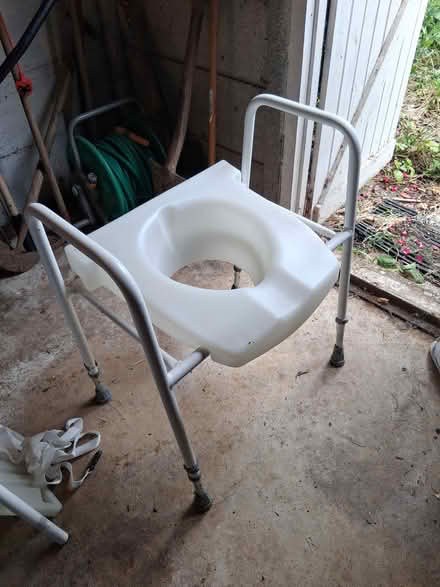Photo of free Elevated/raised toilet seat (Cople MK44) #1