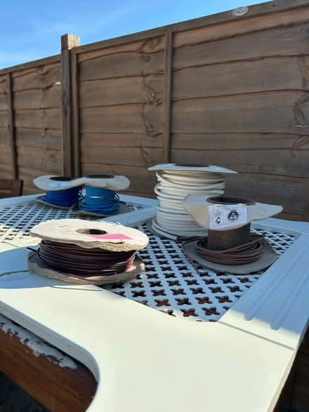 Photo of free electric cable (Woodside CR0) #1