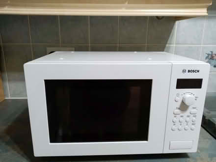 Photo of free Microwave (Godmanchester PE29) #1