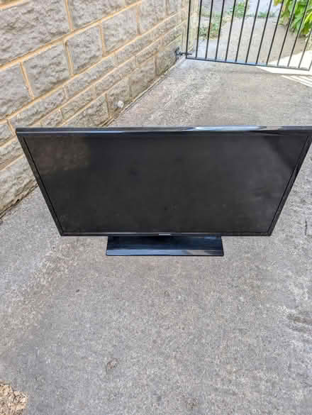 Photo of free Samsung TV 32 inch (Langport TA10) #1