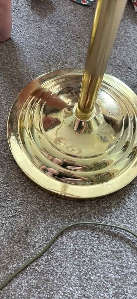 Photo of free A Pair Of Lamps (Longlevens GL2) #3
