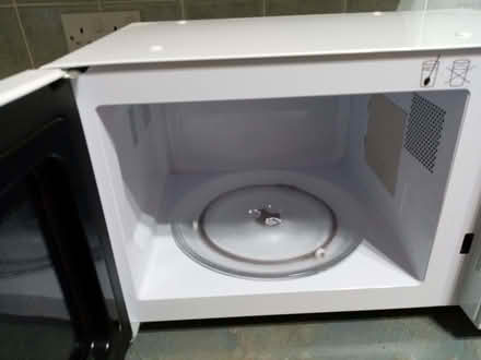 Photo of free Microwave (Godmanchester PE29) #2