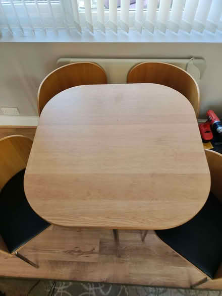 Photo of free 4 Seater Dining table in great condition (Woodley RG5) #3