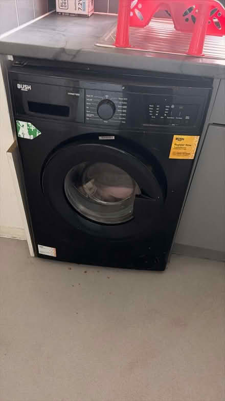 Photo of free 5 seater sofa , washing machine (Watford WD18) #2
