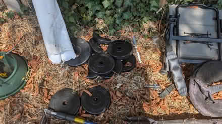 Photo of free Various weights (Crystal palace SE26) #1