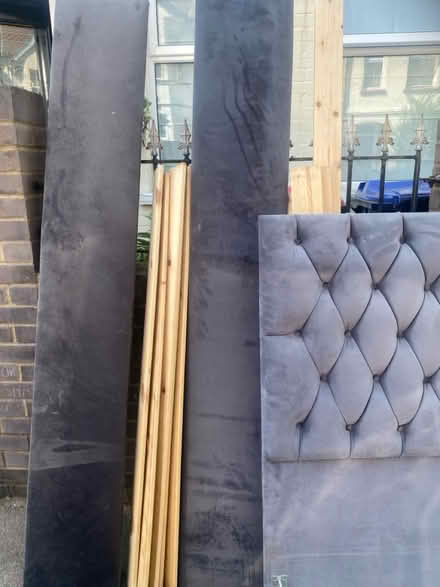 Photo of free bed slats and headboard (Westcliff SS0) #2