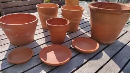 Photo of free 5 terracotta pots plus 3 bases (Baldock (SG7)) #2
