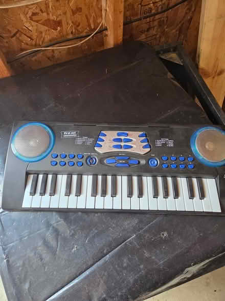 Photo of free Child's keyboard (Howell) #1