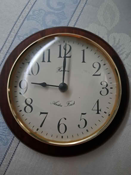 Photo of Big wall clock (SS2 6LH) #1