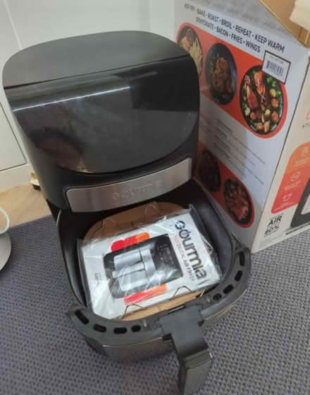 Photo of free Air fryer (not working) (West Molesey KT8) #2