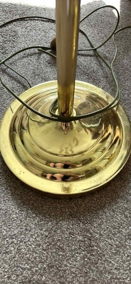 Photo of free A Pair Of Lamps (Longlevens GL2) #2