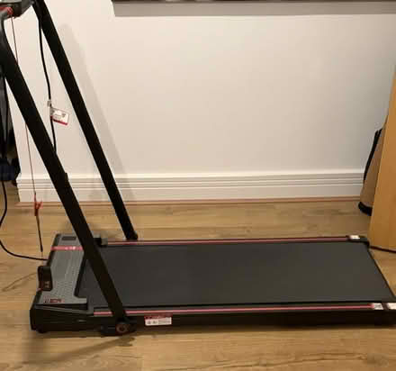 Photo of free folding Treadmill (Leighton Buzzard) #3