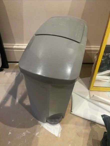 Photo of free Sanitary pedal bin (Se5 0EE) #1