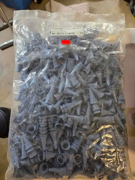 Photo of free Otoscope speculae (Howell) #1