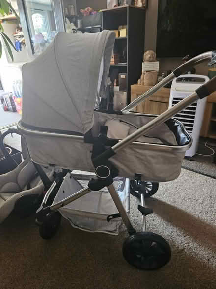 Photo of free Pram (Da1 2 dartford) #1