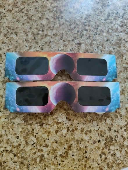 Photo of free Eclipse glasses (Jericho OX2) #1