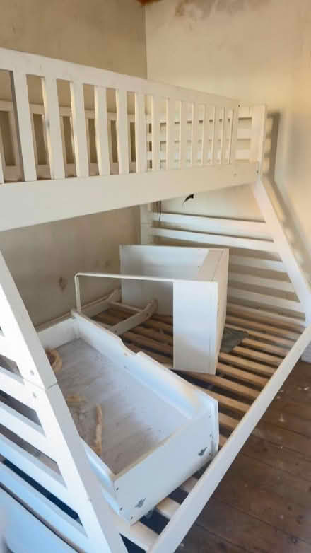 Photo of free Bunk Bed Good Condition (Abbey Wood DA17) #2
