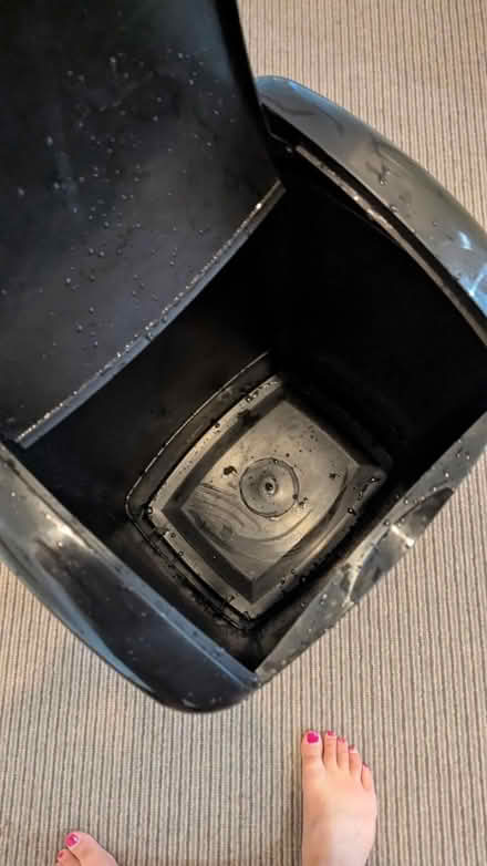 Photo of free 40L bin (Cathcart G44) #3